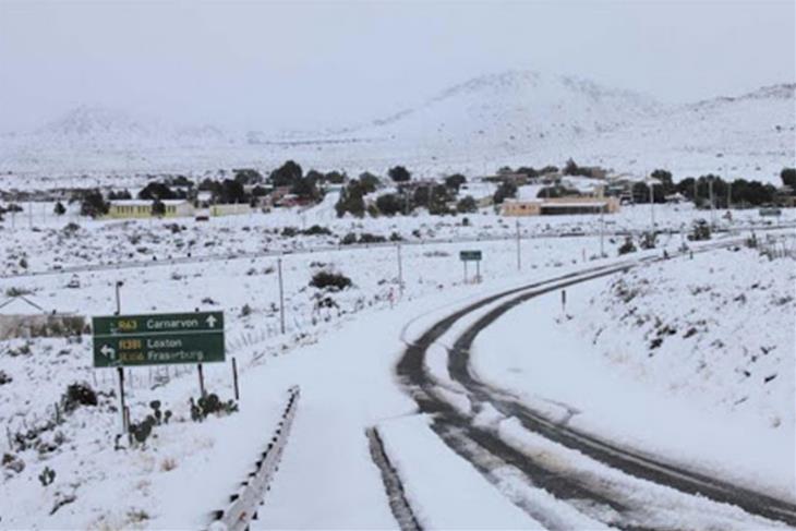 South African Weather Service warns of heavy snow fall in Lesotho starting today.