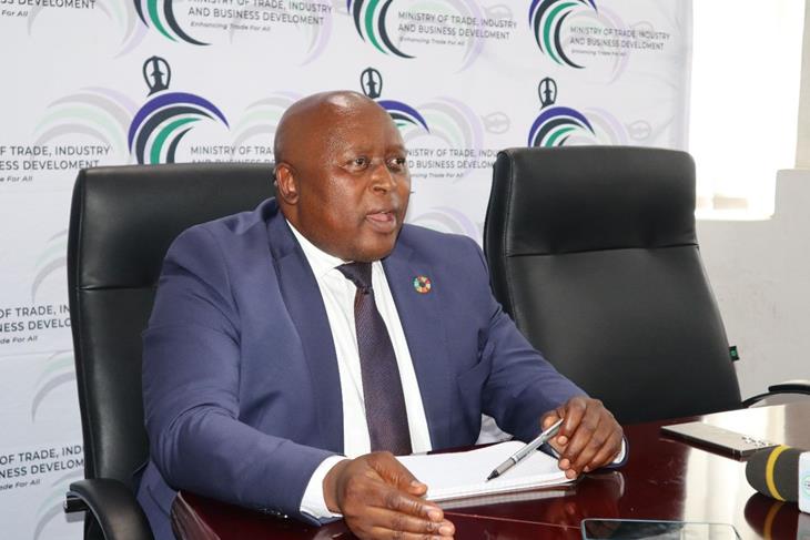 MINISTER OF TRADE WARNS ON AGOA