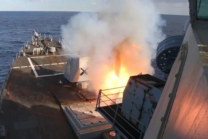 US launches 'heavy' strikes on Iran after attempted attack on American troops<br/>US launches 'heavy' strikes on Iran after attempted attack on American troops<br/>US launches 'heavy' strikes on Iran after attempted attack on American troops