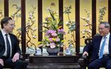 ELON MUSK MEETS CHINA’S NO 2 OFFICIAL IN BEIJING