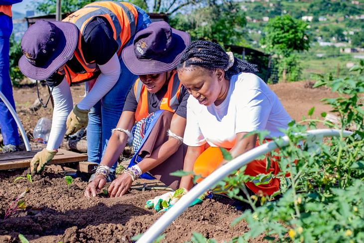 MAPOTENG AGRIBUSINESS MEMBERS STRENGTHEN UNITY THROUGH COOKOUT